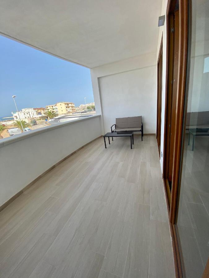 Manfredi Sea Room Весте Екстериор снимка
