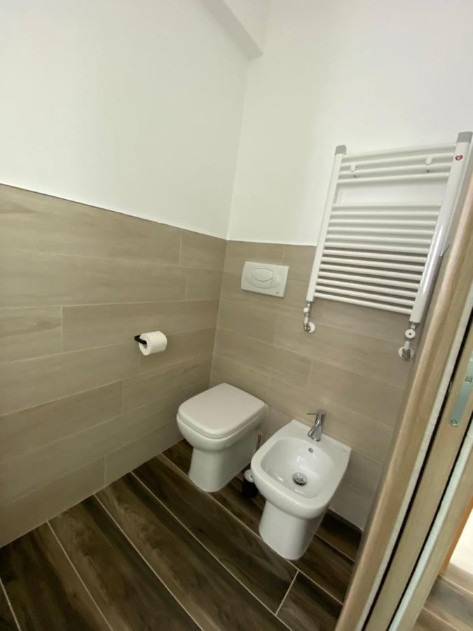 Manfredi Sea Room Весте Екстериор снимка