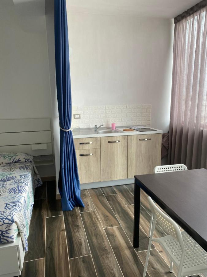 Manfredi Sea Room Весте Екстериор снимка